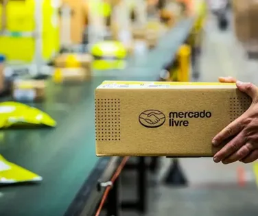 Mercado Livre vai contratar 20 mil funcionários até o final do ano - Imagem