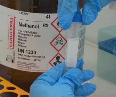 Bahia recebe 100 ampolas de antídoto contra intoxicação por metanol - Imagem