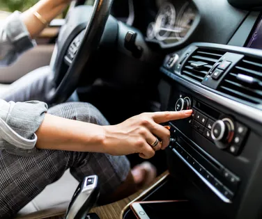 China exige mais botões nos carros e impacto pode chegar ao Brasil - Imagem