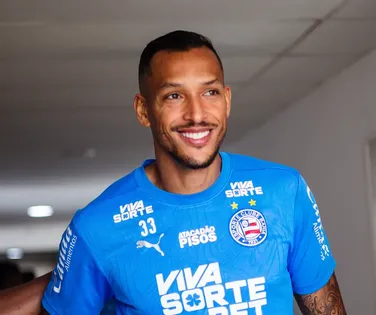 David Duarte obtém efeito suspensivo e reforça o Bahia contra Flamengo - Imagem