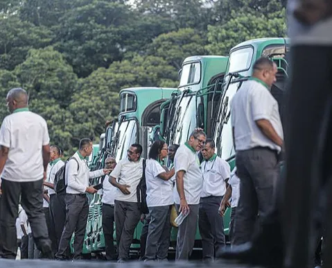 Greve dos ônibus começa e afeta transporte em Salvador nesta sexta-feira