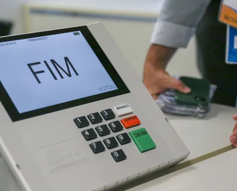 Eleições 2026: IA e Fundo Eleitoral dominam estratégias dos partidos