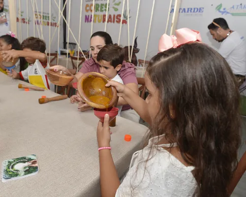 A TARDE Educação leva inovação e sustentabilidade à Fenagro 2025 - Imagem