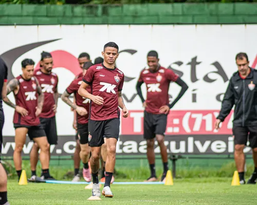 Trio avança na recuperação e agita bastidores do Vitória na data Fifa - Imagem