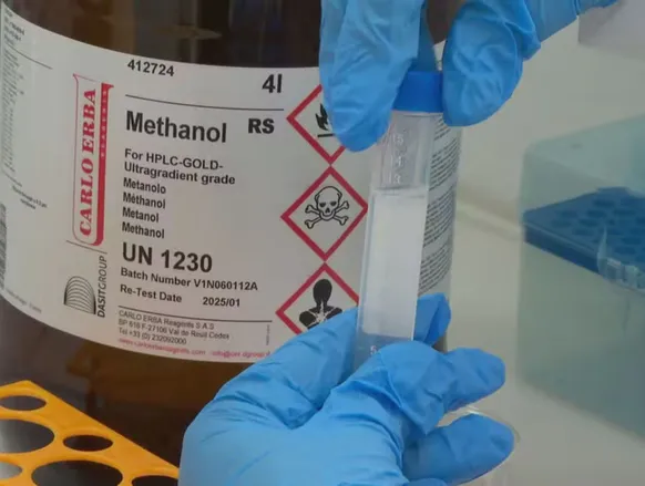 Licor entra na lista de bebidas adulteradas com metanol - Imagem