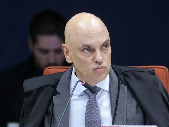 Volta Fux? Pedido "absurdo" de advogado choca Moraes em julgamento do golpe - Imagem