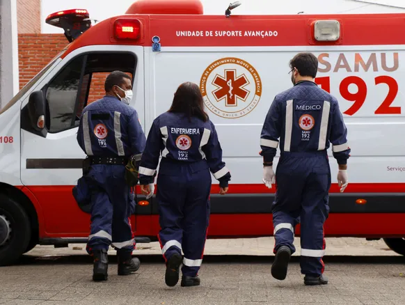 Homem fica gravemente ferido após ser esfaqueado pela companheira - Imagem