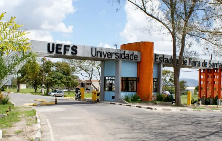 Uefs abre 200 vagas para curso gratuito de programação