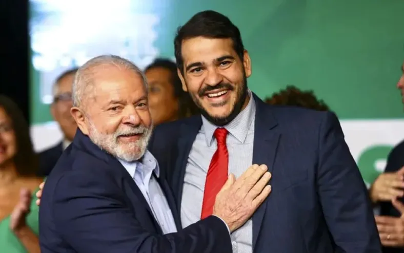 Lula oficializa indicação de Jorge Messias ao STF - Imagem
