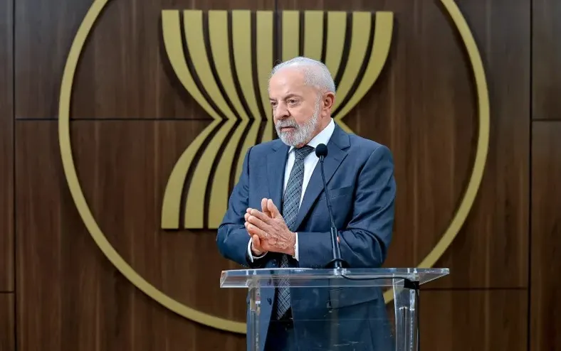 Movimento Negro faz cobrança a Lula após indicação de Messias ao STF - Imagem