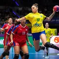 Brasil dá show em estreia do Mundial de Handebol e atropela Cuba imagem