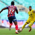 Com show de Ruan Pablo, Bahia vence o Jequié na estreia do Baianão imagem