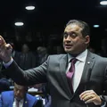 De réu no STF a alvo da PF: as polêmicas do senador Weverton Rocha imagem