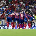 De saída! Santa Cruz anuncia contratação de meio-campista do Bahia imagem