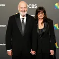 Famoso diretor de Hollywood é encontrado morto nos EUA; filho é suspeito imagem