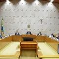 Ministros do STF rebatem críticas de regra polêmica sobre impeachment imagem