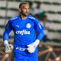 Goleiro especulado no Bahia fecha com gigante do futebol brasileiro imagem
