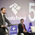 Haddad tem prazo definido na Fazenda; cotado para vaga já age como ministro imagem