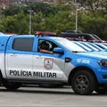 Homem é espancado em praia turística após acusação de roubo de celular imagem