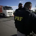Homem morre atropelado na BR-116 e motorista foge sem prestar socorro imagem