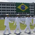 Salário de R$ 9 mil: inscrições para concurso da Marinha terminam nesta quinta imagem