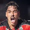 Lucas Halter não tem permanência garantida no Vitória em 2026; entenda imagem