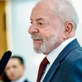 Lula assina veto a projeto que reduz pena de Bolsonaro em manifestação imagem