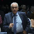Otto Alencar sai em defesa de Moraes em caso sobre Banco Master imagem