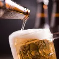 Cerveja sem álcool dá multa? Entenda o risco de perder a CNH imagem