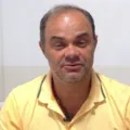 Prefeito é denunciado por contratos temporários de 1.300 servidores imagem