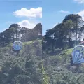 Queda de balão provoca incêndio em importante cidade turística imagem