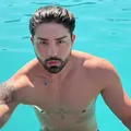 Influenciador famoso revela cirurgia íntima: "Ficar mais apertadinho" imagem