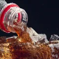 Refrigerante zero oferece mais risco ao fígado do que o tradicional imagem
