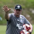 Rogério Ceni é inspiração para reforço de clube da Série A imagem