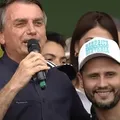 Senador choca clã bolsonarista e elogia discurso de Lula imagem