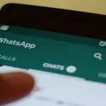 Tem processo na Justiça? Cuidado com o golpe do falso advogado imagem