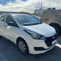 Três homens são presos com carro clonado e arma na Av. Paralela imagem