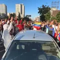 Venezuelanos vão às ruas celebrar captura de Nicolás Maduro imagem