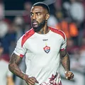 Vitória fica perto de confirmar permanência de Ramon para 2026 imagem