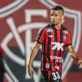 Vitória vai pagar R$ 1 milhão para usar Erick contra São Paulo imagem