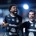 Adversário do Vitória na Série A deve R$ 6 milhões a jogadores e comissão imagem