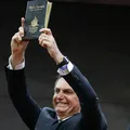Deputados baianos assinam pedido de liberdade para Bolsonaro imagem