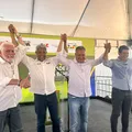 Apoio firmado? Zé Cocá divide palanque com Jerônimo, Rui e Wagner em Jequié imagem