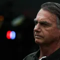 Bolsonaro passa mal e recebe atendimento médico na Papudinha imagem