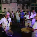 Carnaval familiar: Santo Antônio Além do Carmo vira refúgio na folia imagem