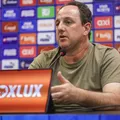 Ceni elogia estreia de Román e detalha rodízio no elenco tricolor imagem