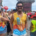Ex-BBB Vinícius comenta agressão de Edilson Capetinha: "Difícil controlar" imagem