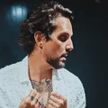 Felipe Pezzoni, vocalista da Banda Eva, revela look para o Carnaval imagem