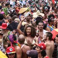 Folião barrado no Elevador Lacerda por sunga; saiba as regras para o Carnaval de Salvador imagem