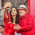 Vídeo: Janja puxa orelha de Lula após selfie com mulher em evento do PT imagem